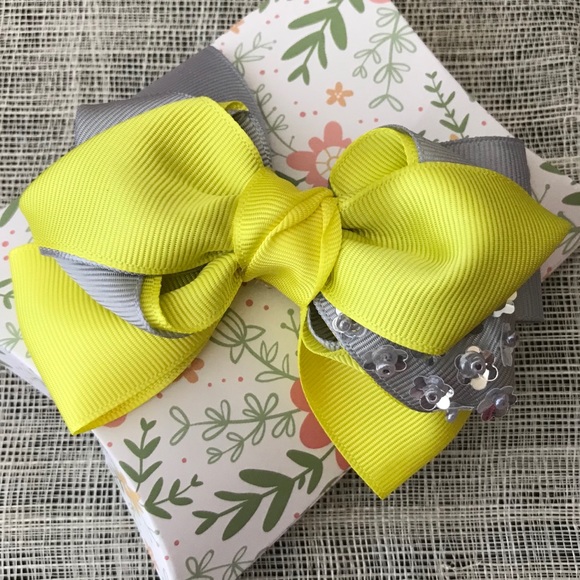 Handmade detailed hair bow clips, hair bow elastic - Picture 5 of 5